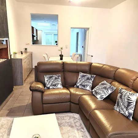 Ferienhaus Welcome To Our Mouscron Cocoon *